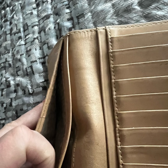 Kate Spade Distressed Wallet - Picture 5 of 9